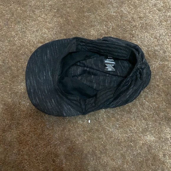 Hat - Picture 2 of 3